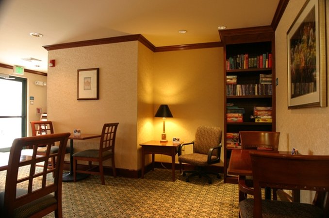 Staybridge Suites MIDDLETON/MADISON-WEST - Middleton, WI
