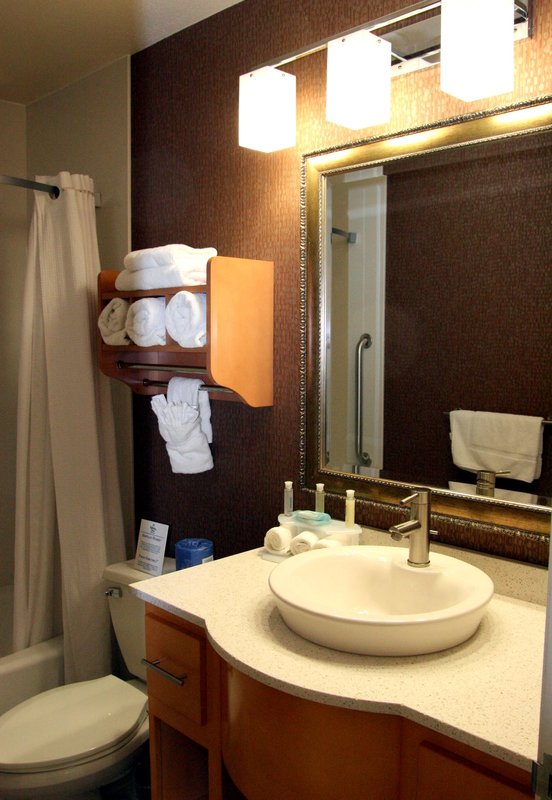 Holiday Inn Express-Monterey - Monterey, CA