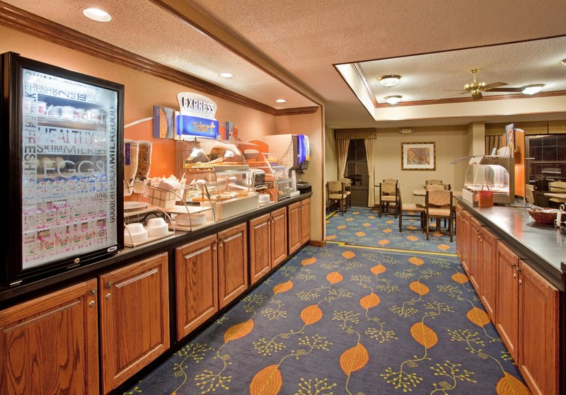 Holiday Inn Express JONESBORO - Jonesboro, AR