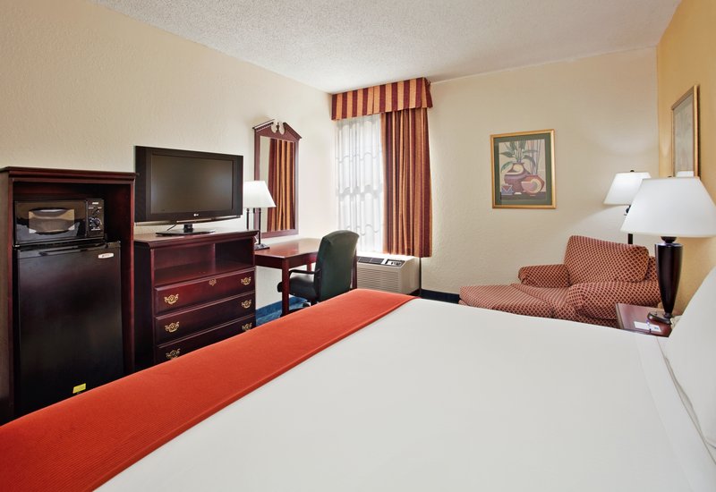 Holiday Inn Express JONESBORO - Jonesboro, AR