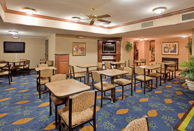 Holiday Inn Express JONESBORO - Jonesboro, AR