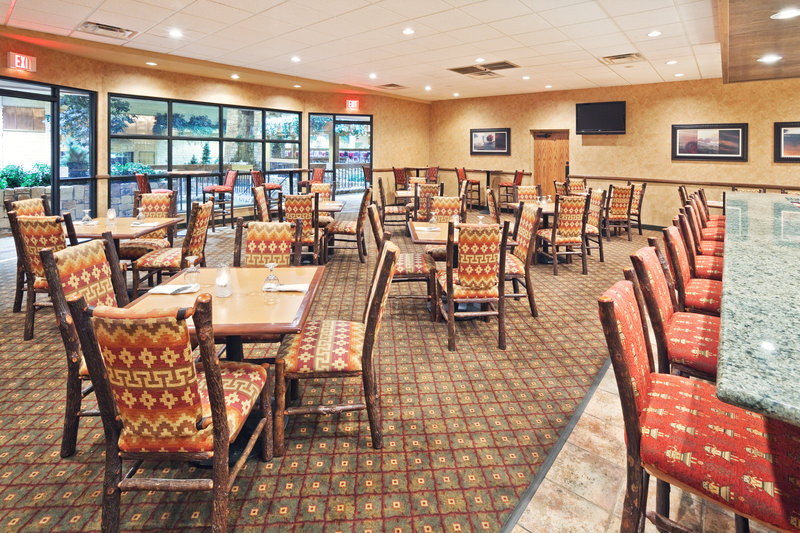 Holiday Inn JOPLIN-I-44 & US 71 - Joplin, MO