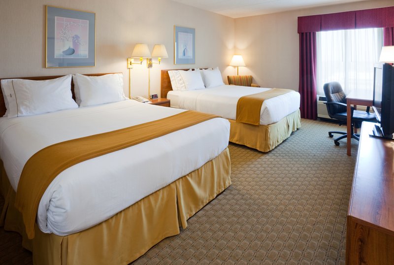 Holiday Inn Express Janesville-I-90 & US Hwy 14 - Janesville, WI