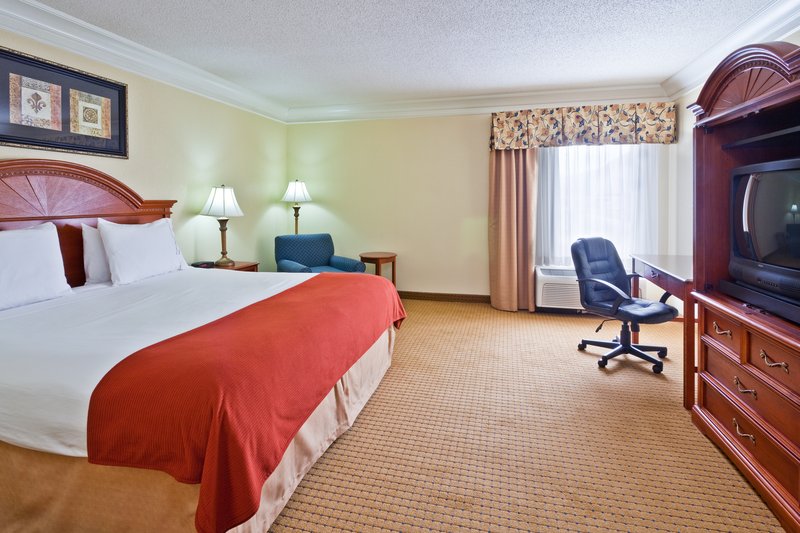 HOLIDAY INN EXPRESS-RINGGOLD - Ringgold, GA