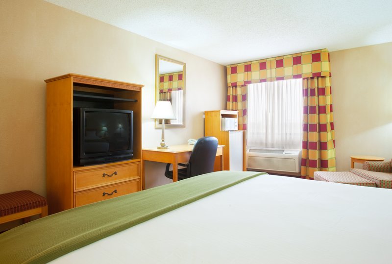 Holiday Inn Express JOLIET-PLAINFIELD I-55 NORTH - Joliet, IL