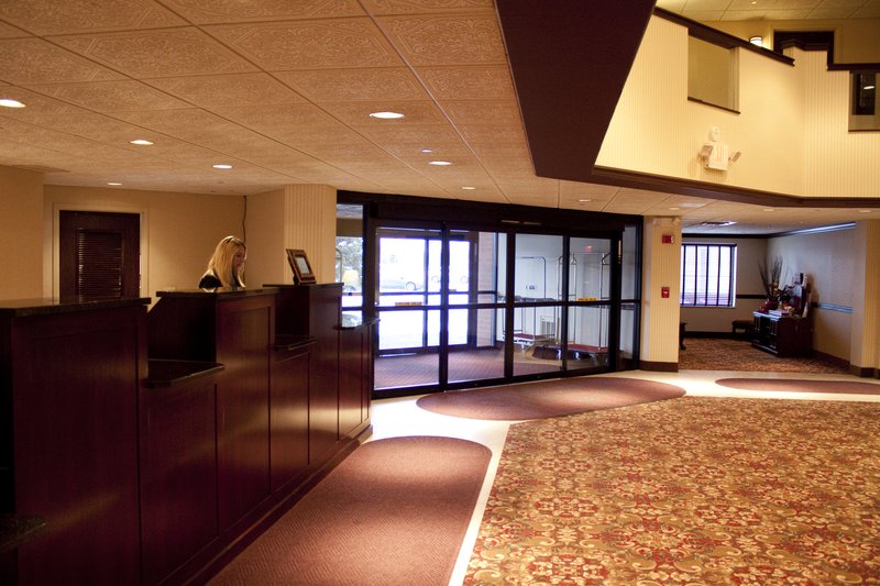 Holiday Inn Express & Suites MENTOR (LAMALFA CONF CENTRE) - Mentor, OH