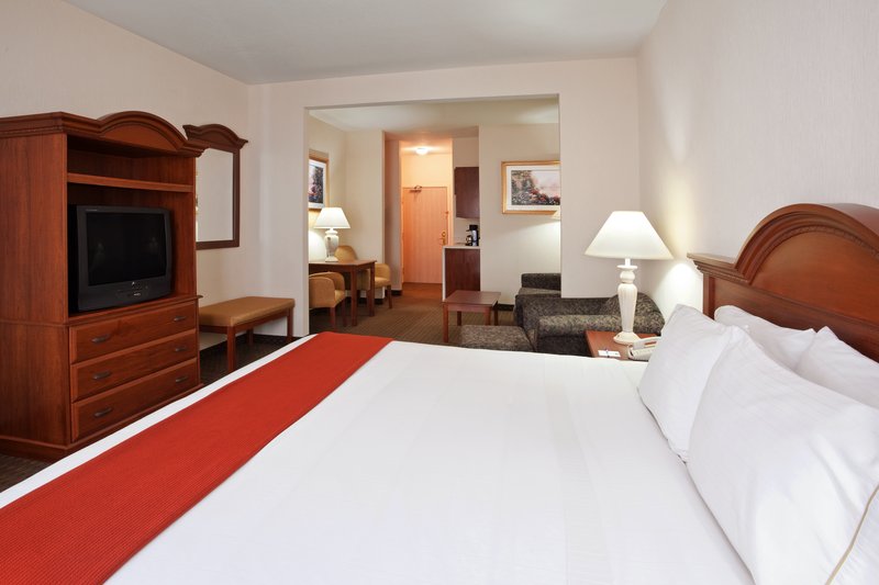 Holiday Inn Express-Marion - Marion, OH