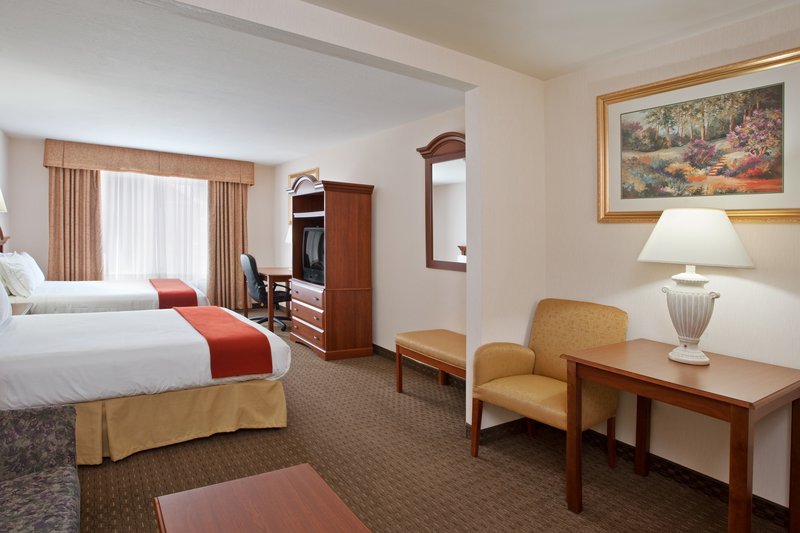 Holiday Inn Express-Marion - Marion, OH