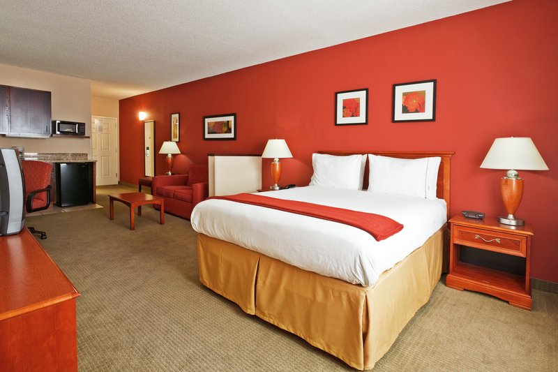 Holiday Inn Express & Suites MANCHESTER-CONF CTR(TULLAHOMA) - Manchester, TN