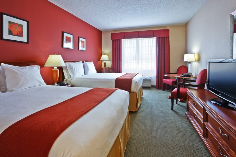 Holiday Inn Express & Suites MANCHESTER-CONF CTR(TULLAHOMA) - Manchester, TN