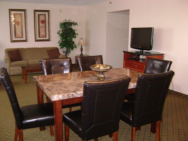 Holiday Inn - Muskegon, MI