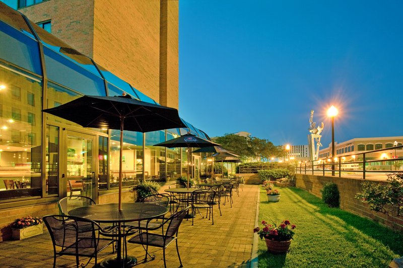 Holiday Inn - Muskegon, MI