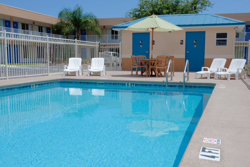 Holiday Inn Express MELBOURNE - Melbourne, FL