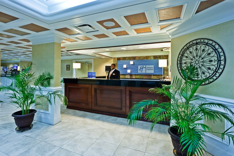 HOLIDAY INN EXPRESS-RINGGOLD - Ringgold, GA