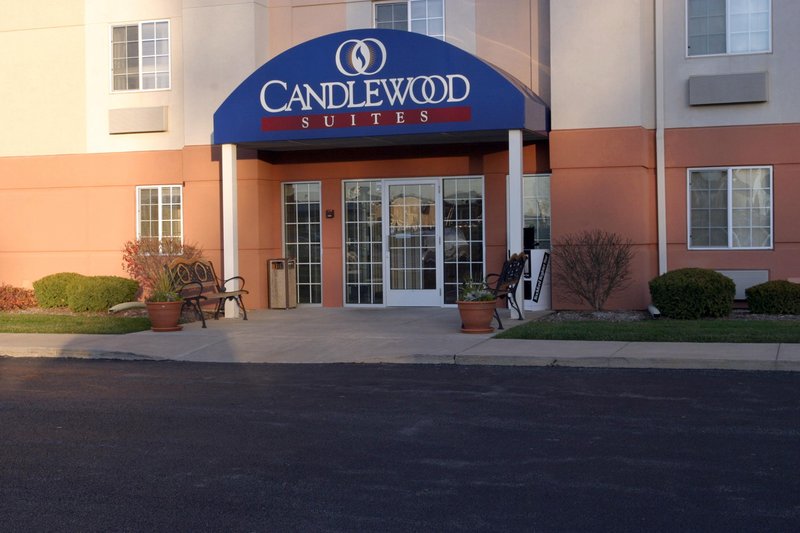 Candlewood Suites Rockford - Rockford, IL