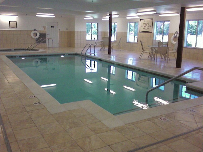 STAYBRIDGE SUITES - Rockford, IL