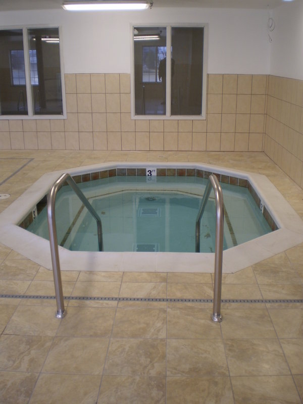 STAYBRIDGE SUITES - Rockford, IL