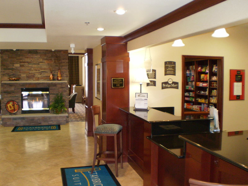 STAYBRIDGE SUITES - Rockford, IL