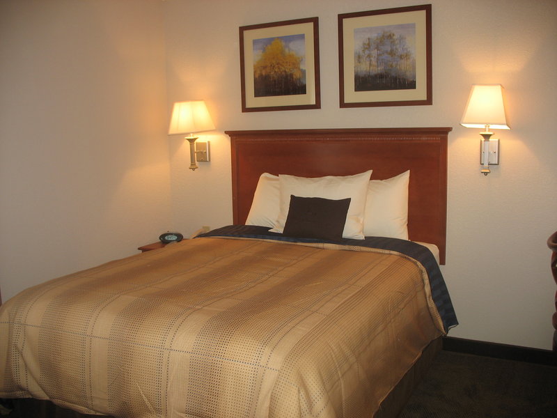 Candlewood Suites KANSAS CITY - Kansas City, KS