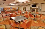 Holiday Inn Express Hotel & Suites - Restaurant