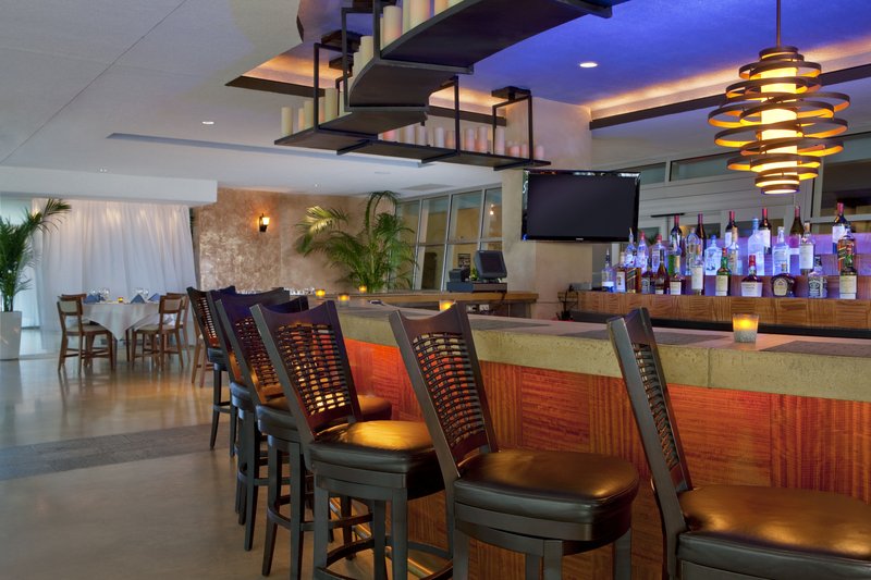 Island House South Beach Miami Beach Hotels - Miami Beach, FL