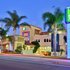 Holiday Inn Express Hotel & Suites