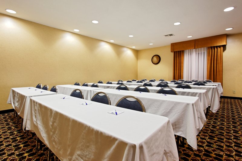 Holiday Inn Express CROCKETT - Crockett, TX