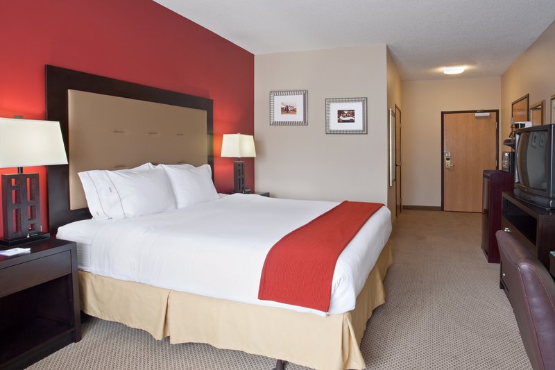 Holiday Inn Express KENDALLVILLE - Rome City, IN