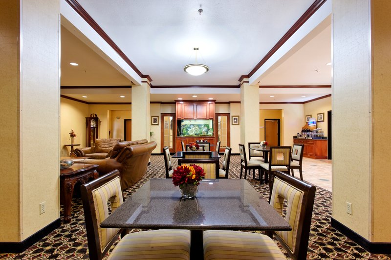 Holiday Inn Express CROCKETT - Crockett, TX