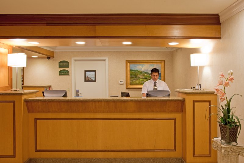 Holiday Inn Express Hotel & Suites Dana Point-Harbor/doheny Beach - Dana Point, CA