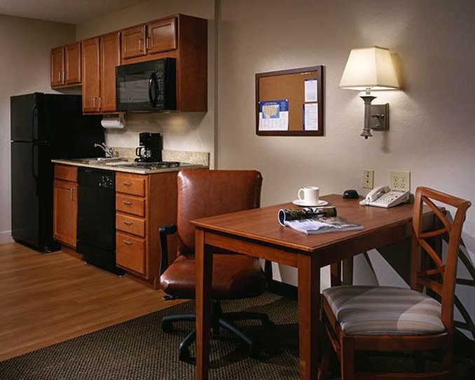 Candlewood Suites-Olympia/Lcy - Olympia, WA