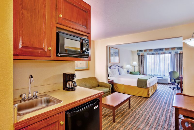 Holiday Inn Express & Suites MERIDIAN - Chunky, MS