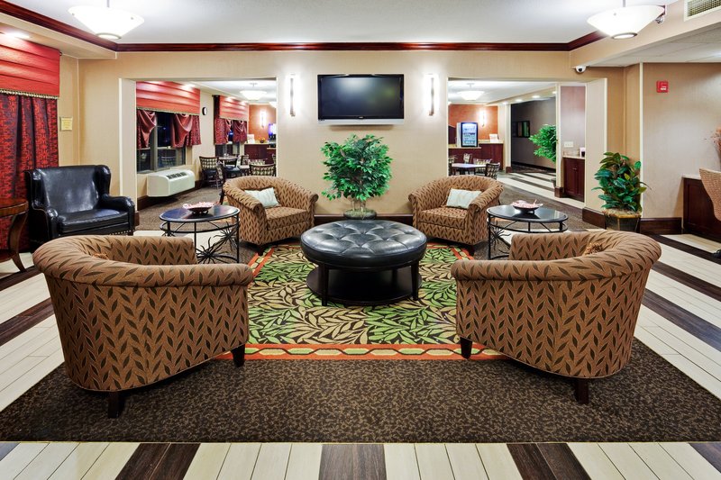 Holiday Inn Express Harrisburg East - Centerville, PA