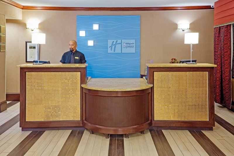 Holiday Inn Express Harrisburg East - Centerville, PA