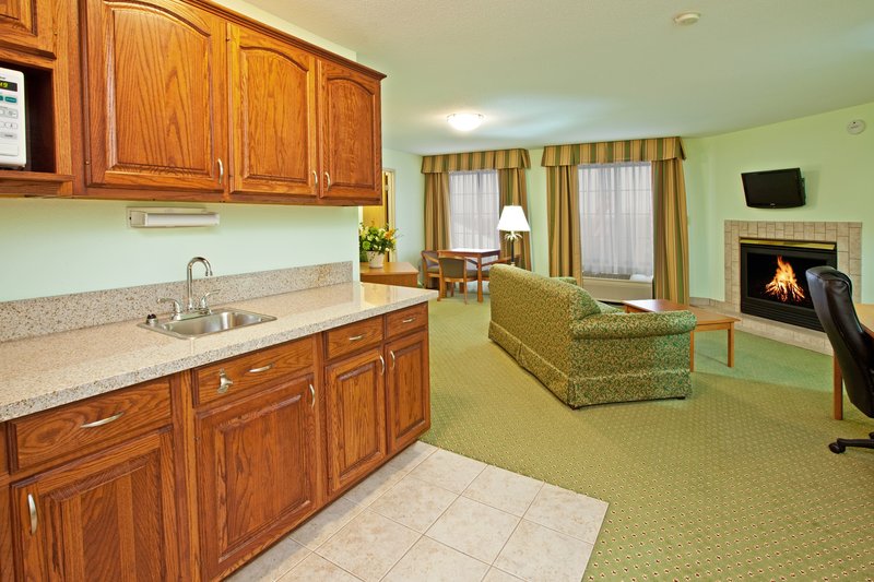 Holiday Inn Express & Suites MADISON - Madison, IN