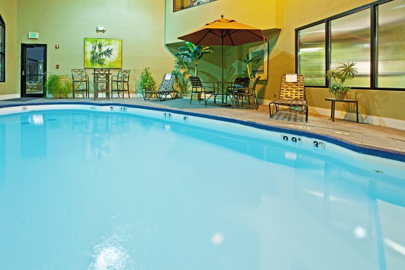 Holiday Inn Express & Suites MADISON - Madison, IN