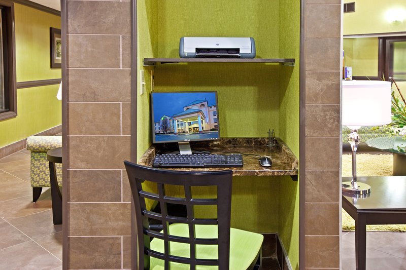Holiday Inn Express & Suites MADISON - Madison, IN