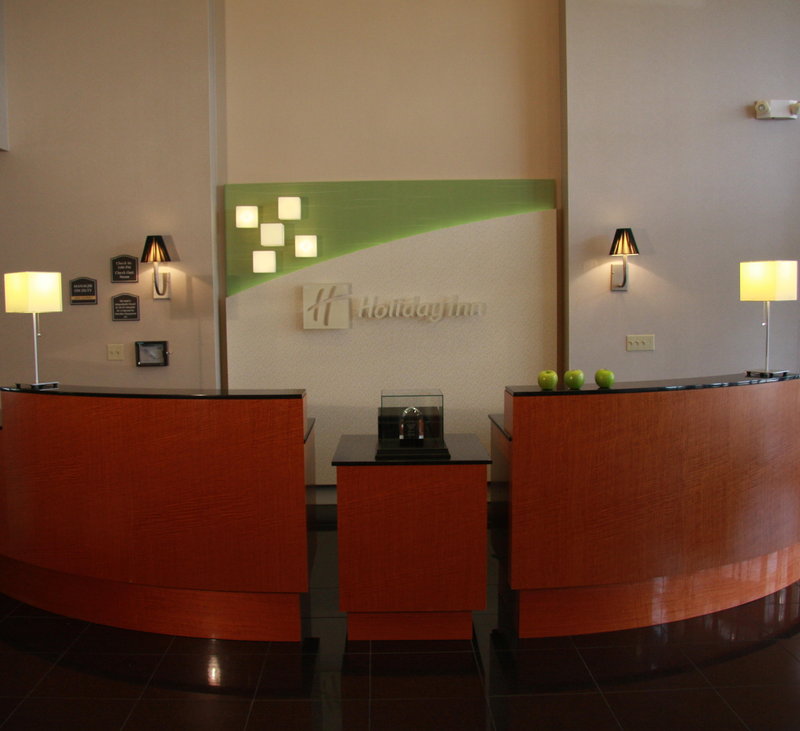 Holiday Inn CARBONDALE-CONFERENCE CENTER - Carbondale, IL
