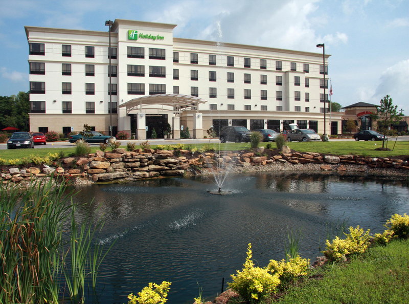 Holiday Inn CARBONDALE-CONFERENCE CENTER - Carbondale, IL