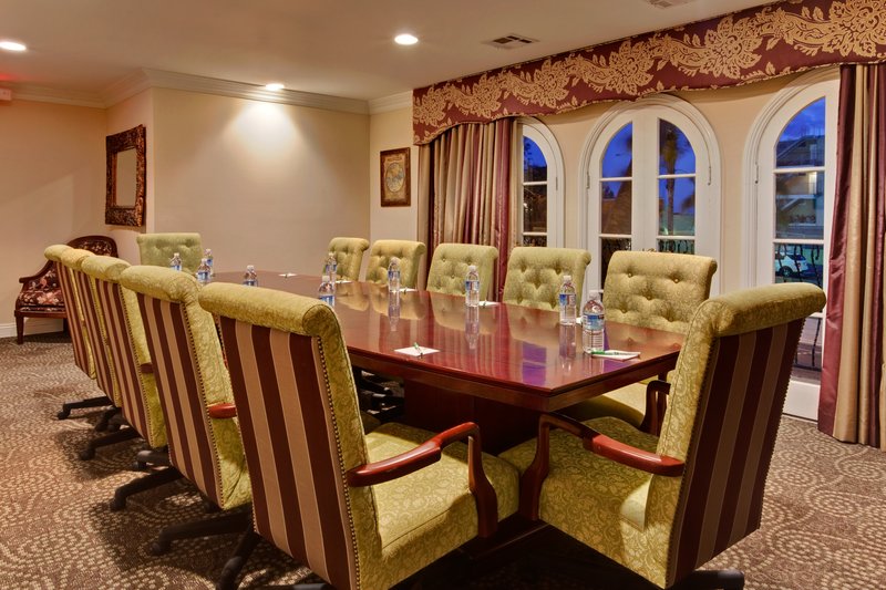 Holiday Inn LAGUNA BEACH - Laguna Beach, CA