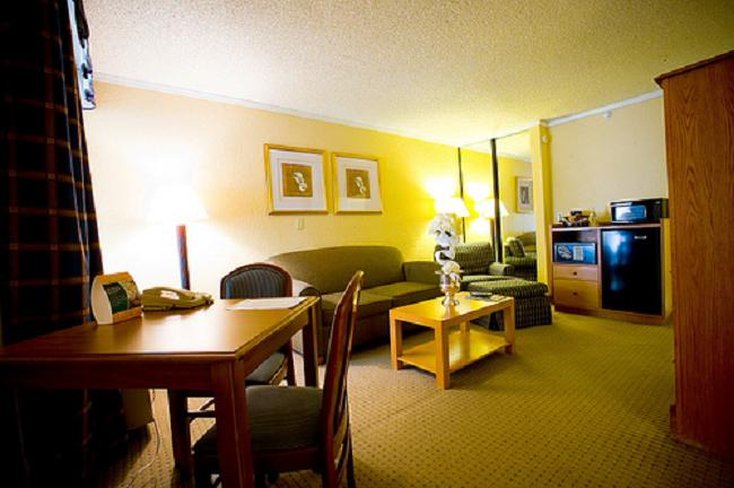 Holiday Inn - Long Beach, CA