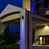 Holiday Inn Express Hotel & Suites