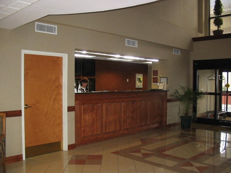 Holiday Inn Express & Suites LAURINBURG - Laurinburg, NC