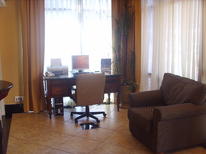 Holiday Inn Express MACON (I-75 & RIVERSIDE) - Macon, GA