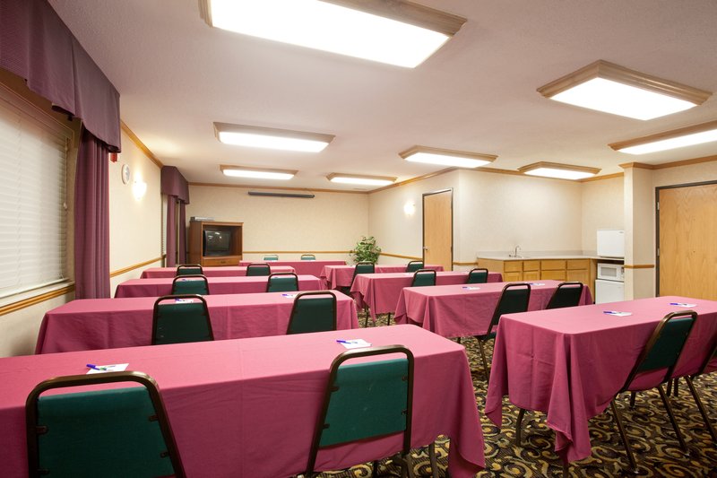 Holiday Inn Express LINCOLN - Lincoln, IL