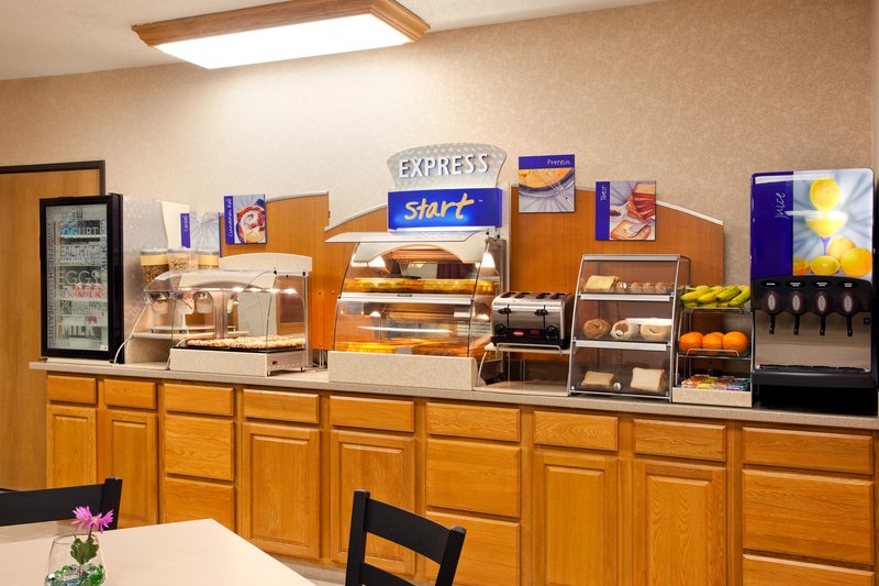 Holiday Inn Express LINCOLN - Lincoln, IL