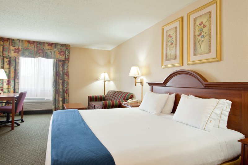 Holiday Inn Express LINCOLN - Lincoln, IL