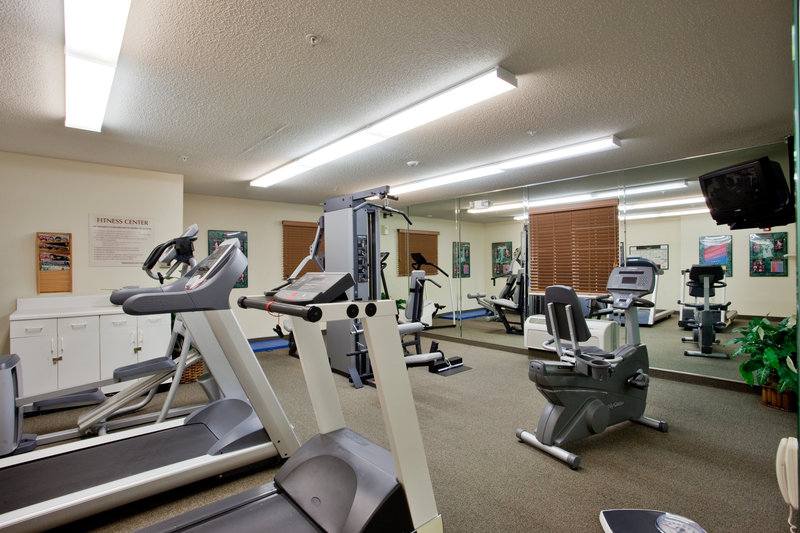 Candlewood Suites Hampton - Hampton, VA