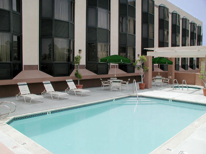 Holiday Inn Long Beach Downtown - Long Beach, CA