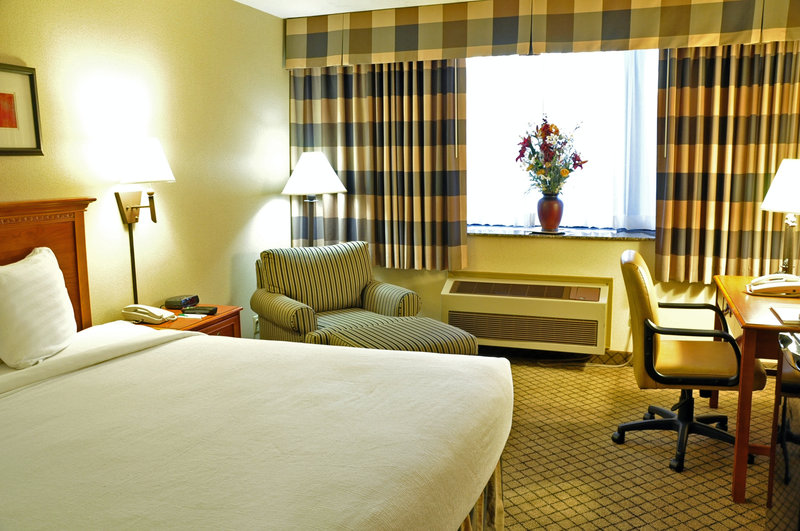 Holiday Inn Long Beach Downtown - Long Beach, CA